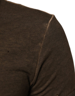 Dunkelbraunes Baumwoll-T-Shirt für Herren mit zerrissenem Logo