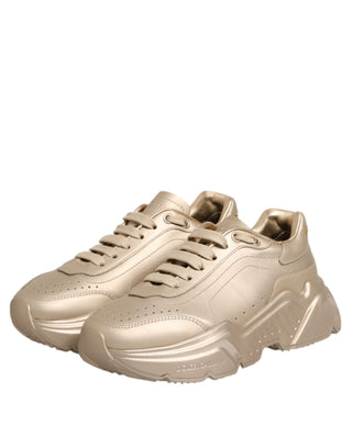 Zapatillas Daymaster de cuero dorado para mujer
