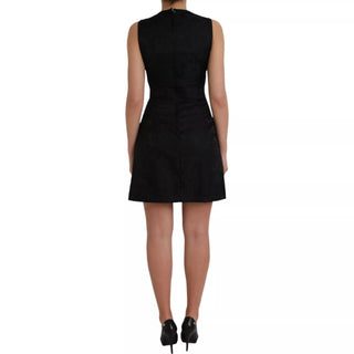 Schwarzes ärmelloses figurbetontes A-Linien-Minikleid