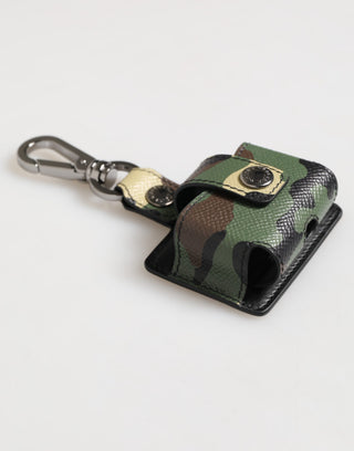 Funda para Airpods con accesorio metálico de cuero camuflaje multicolor