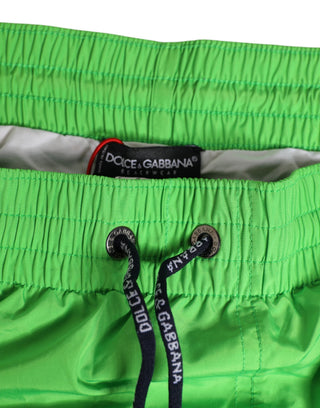 Bañador tipo short para hombre de nylon verde con cordón  