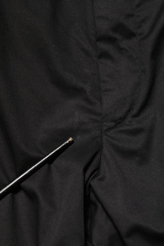 Schwarze Herren-Anzughose aus Baumwolle mit schmal zulaufendem Bein