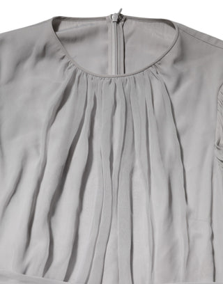 Graues plissiertes Maxikleid mit langen Ärmeln aus Seidenmischung