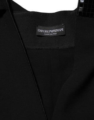Schwarzes Minikleid mit V-Ausschnitt, Gürtel und transparenten Ärmeln
