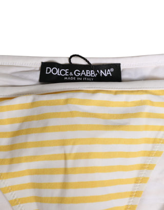 Ropa interior blanca con rayas amarillas y lazo lateral con logo