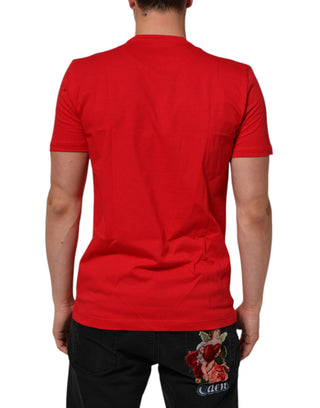 Rotes Goodluck 2023 Baumwoll-T-Shirt mit Rundhalsausschnitt