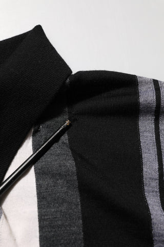 Schwarz-weißes Polka-Dot Polo-Shirt mit Kragen