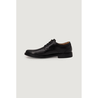 Zapatos Oxford y Derby negros de cuero