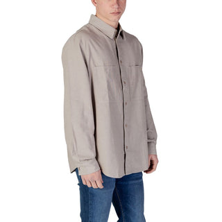 Camisa beige de algodón reciclado