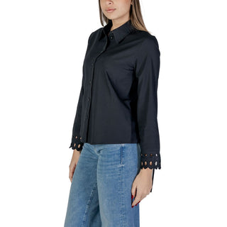 Blusa negra de algodón