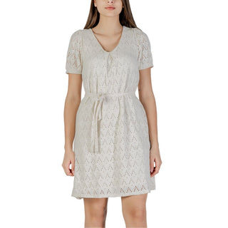 Beiges kurzes Kleid aus recyceltem Polyester