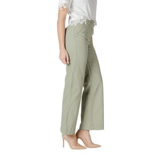 Bicolor Baumwoll-Jeans mit lockerer Passform