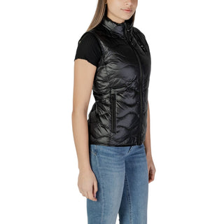 Schwarze ärmellose Polyamidjacke