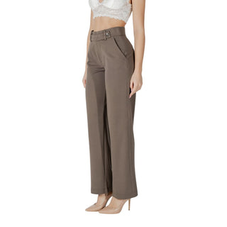 Pantalones casuales marrones de viscosa