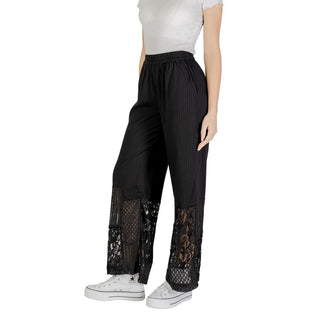 Schwarze lässige Baumwollhose