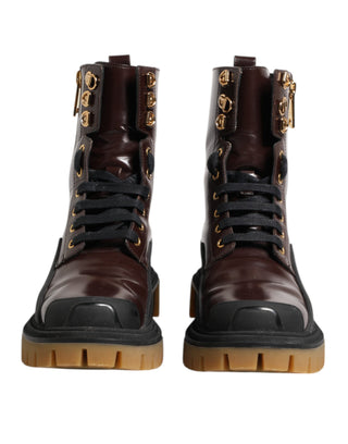 Maronfarbene Bikerstiefel aus Leder, wadenhoch