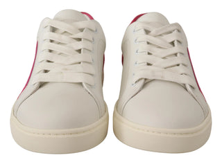 Weiße Sneaker aus Wildleder