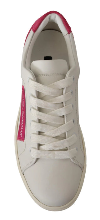 Weiße Sneaker aus Wildleder