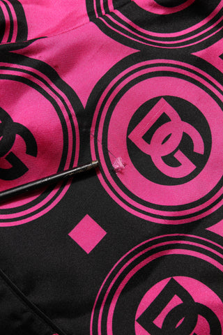 Pink Schwarze Seiden-Shorts mit Logo-Print und DG-Muster