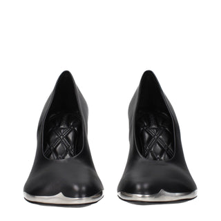 Schwarze Lackleder-High-Heel-Pumps