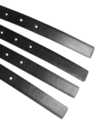 Schwarzer Ledergürtel mit 4 Riemen und Metallschnallen