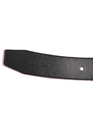 Rosa Leder Gürtel mit Perforationen und Schnalle