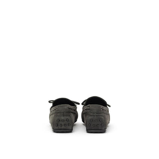 Mocasín gris de cuero nobuk