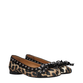 Braune Ballerinas aus Stoff