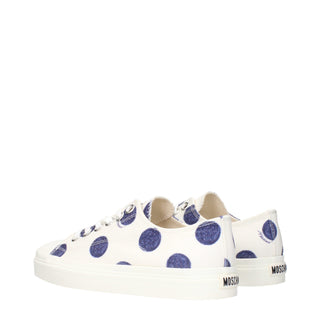 Weiße Low-Top-Sneaker aus Stoff