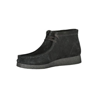 Zapatilla para hombre de cuero negro