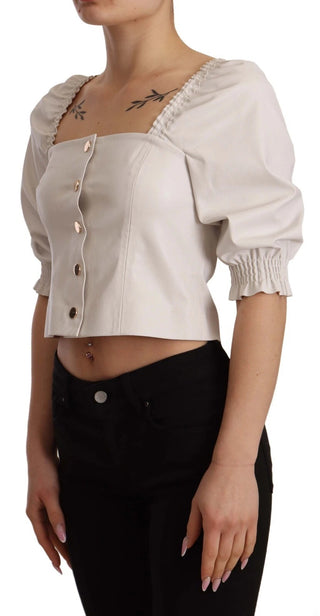 Weiße bauchfreie Bluse mit eckigem Ausschnitt und Knopfleiste