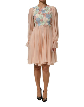 Rosa geblümtes, plissiertes A-Linien-Kleid mit Stickerei