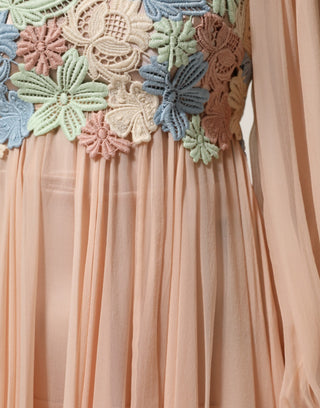 Rosa geblümtes, plissiertes A-Linien-Kleid mit Stickerei