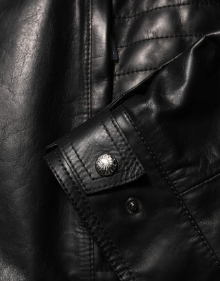 Schwarze Leder-Bikerjacke mit durchgehendem Reißverschluss