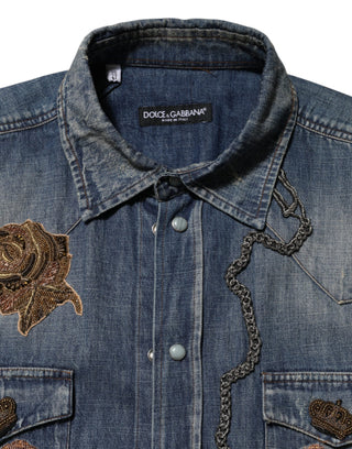 Camisa de hombre de mezclilla con parche de ángel azul y botones