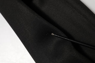 Schwarzer Pullover mit Kristall DG Logo und Halskette