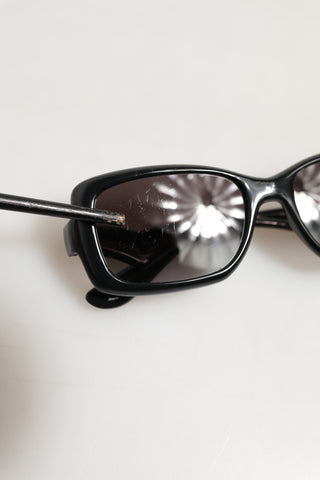 Gafas de sol DG6152 con montura cuadrada negra Sacred HeartDevotion  
