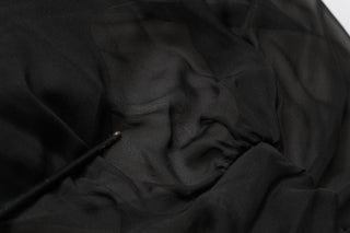 Schwarzes Seiden-Tüll-Kleid mit langen Ärmeln und V-Ausschnitt