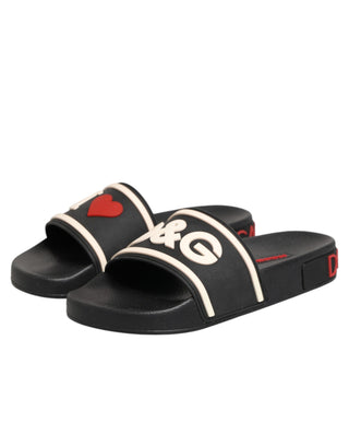 Schwarze Gummi-Badesandalen