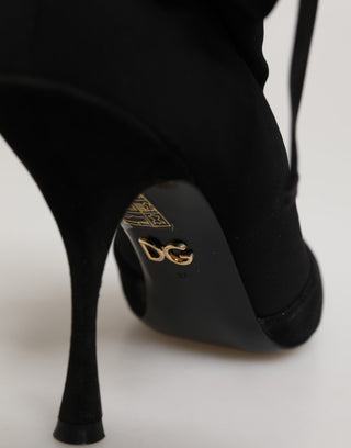 Schwarze Stöckelschuh-Schnürstiefeletten