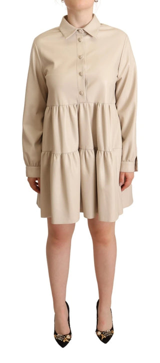 Lederbeiges, langärmeliges A-Linien-Minikleid mit Kragen