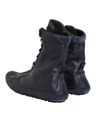 Dunkelblaue mittelhohe Stiefel aus Hirschleder