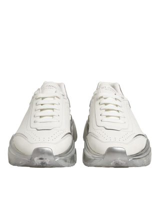 Zapatillas bajas Daymaster blancas con detalles plateados