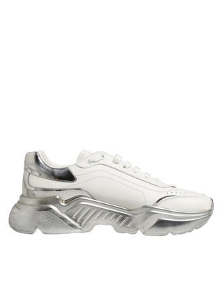 Zapatillas bajas Daymaster blancas con detalles plateados