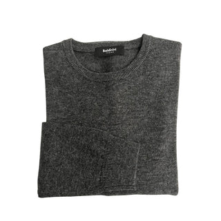 Suéter gris de cachemira para hombre