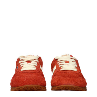 Sneaker aus orangefarbenem Leder