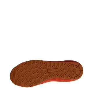 Sneaker aus orangefarbenem Leder