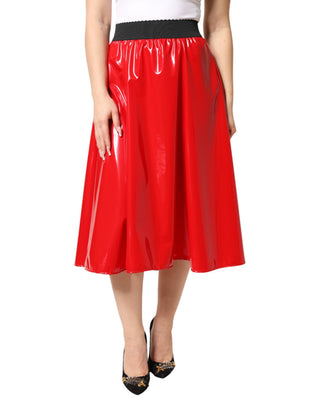 Glänzender roter Polyester-Midirock mit hoher Taille