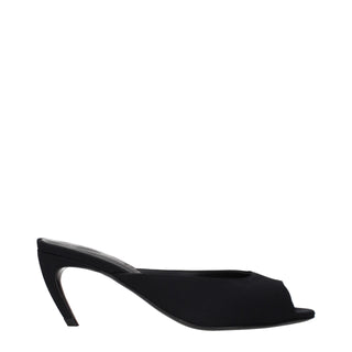 Sandalias planas de tela negra
