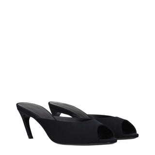 Sandalias planas de tela negra